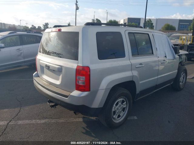 1C4NJPBA0ED545889 Jeep Patriot Sport