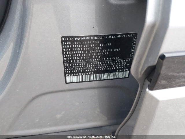 3VVCB7AX7PM034537 Volkswagen Tiguan 2.0t Se R-line Black