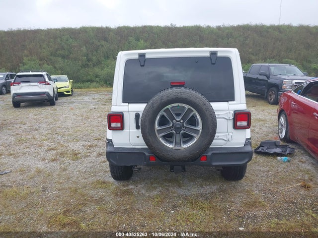 1C4HJXEG3KW534415 Jeep Wrangler Unlimited Sahara 4x4