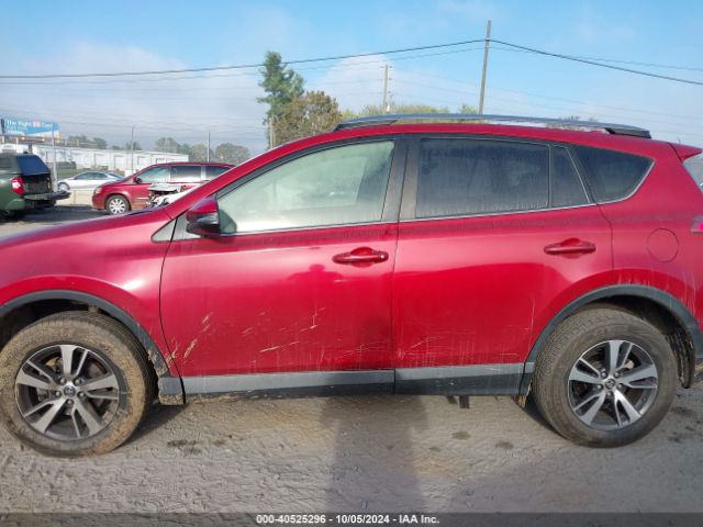 JTMWFREV0HJ141576 Toyota Rav4 Xle