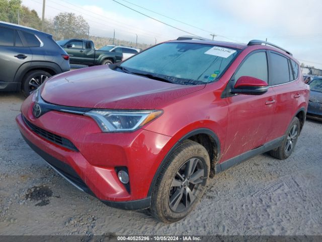 JTMWFREV0HJ141576 Toyota Rav4 Xle