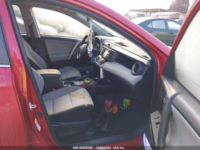 JTMWFREV0HJ141576 Toyota Rav4 Xle