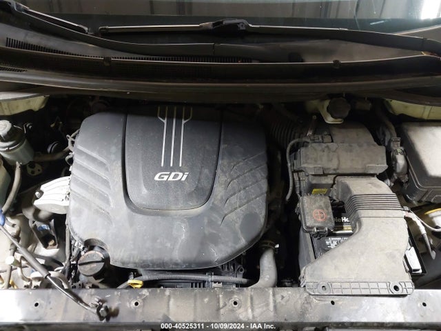 KIA SEDONA LX 2018 KNDMB5C13J6357359 Image 10
