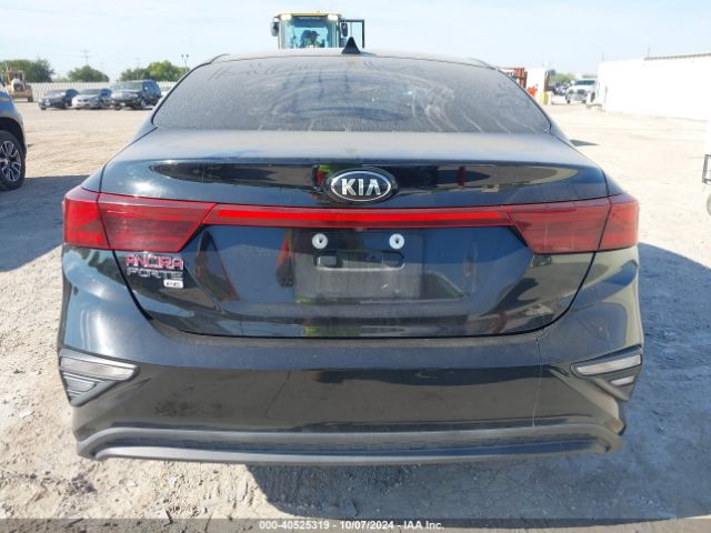 3KPF24AD6KE095638 KIA FORTE FE