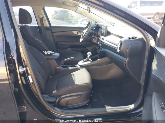 3KPF24AD6KE095638 KIA FORTE FE
