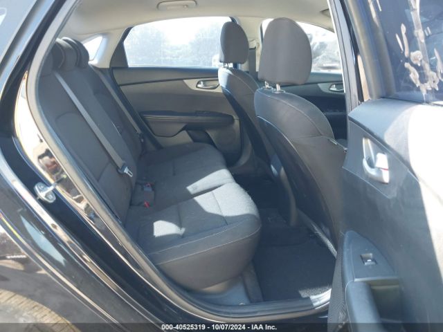3KPF24AD6KE095638 KIA FORTE FE