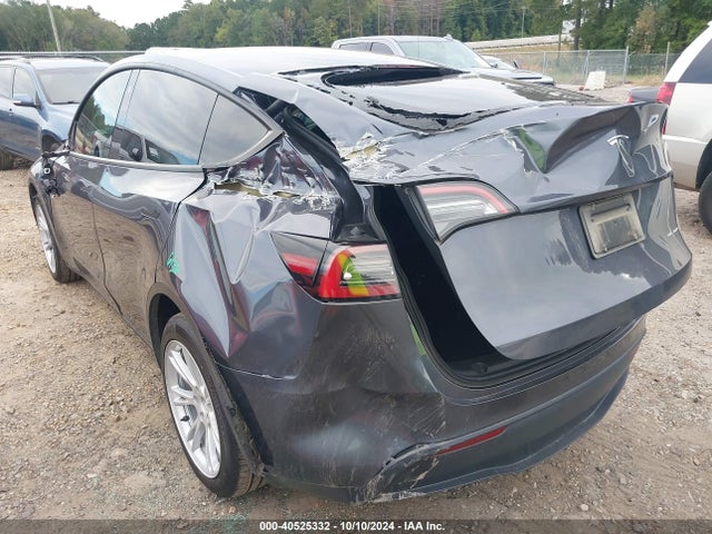 2023 TESLA MODEL Y 7SAYGDEE9PF663902 Photo 5