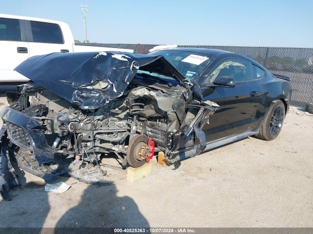 Ford Mustang V6 2015 1FA6P8AM7F5428591 Image 2