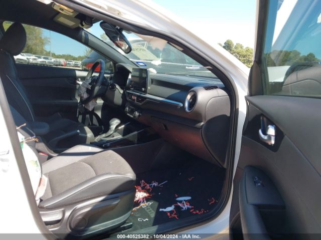 3KPF54AD4PE640783 KIA Forte Gt-line