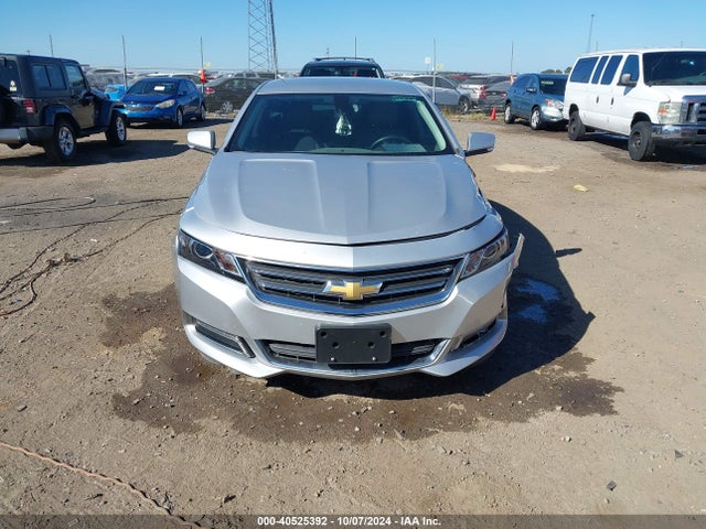 Chevrolet IMPALA 1LT 2018 1G1105S30JU110901 Image 12