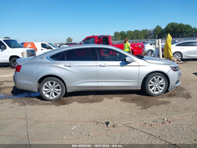 Chevrolet IMPALA 1LT 2018 1G1105S30JU110901 Image 13