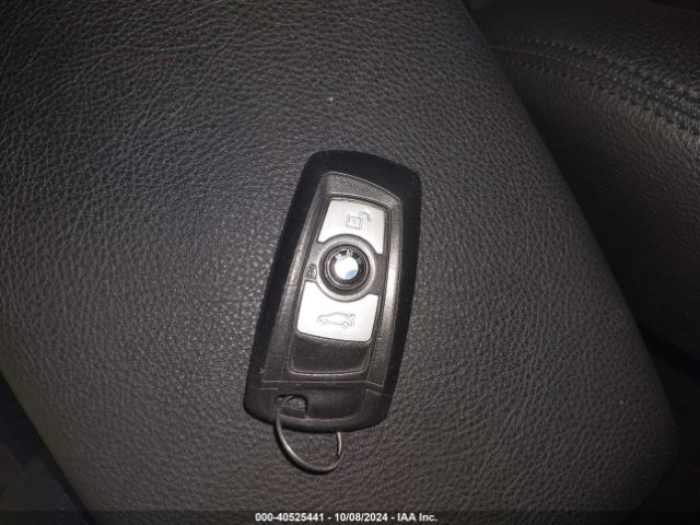 WBA3C3G5XFNT53135 BMW 320i Xdrive