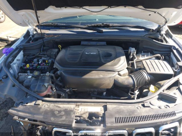 1C4RJFAGXJC506633 Jeep Grand Cherokee Laredo E 4x4