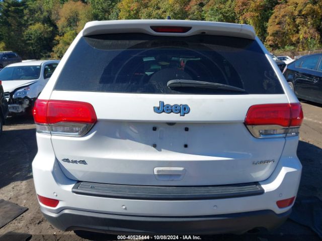 1C4RJFAGXJC506633 Jeep Grand Cherokee Laredo E 4x4