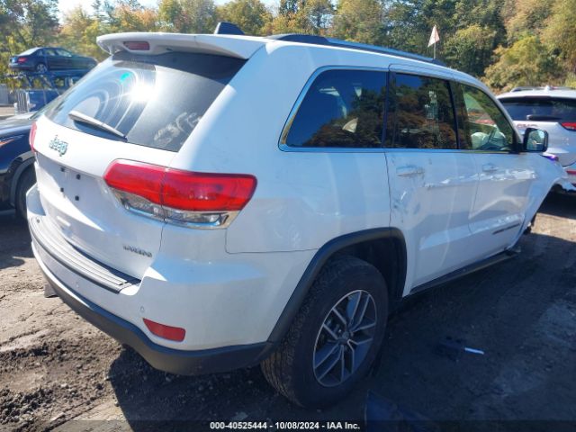 1C4RJFAGXJC506633 Jeep Grand Cherokee Laredo E 4x4