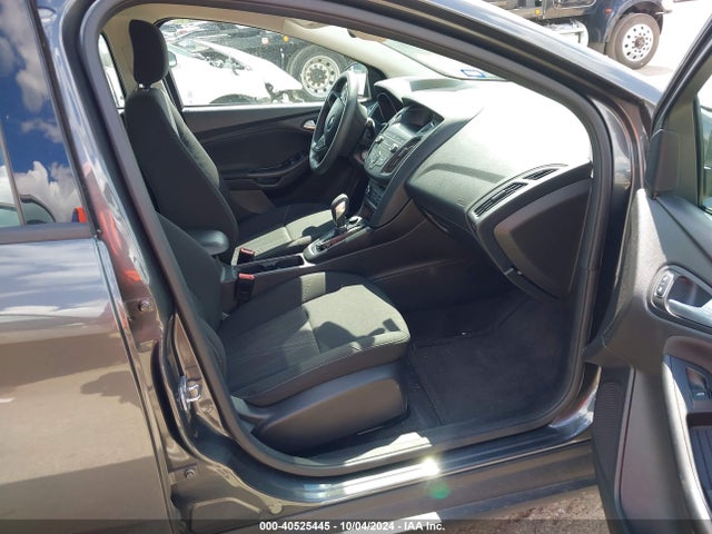 Ford FOCUS SE 2018 1FADP3F21JL268214 Image 5