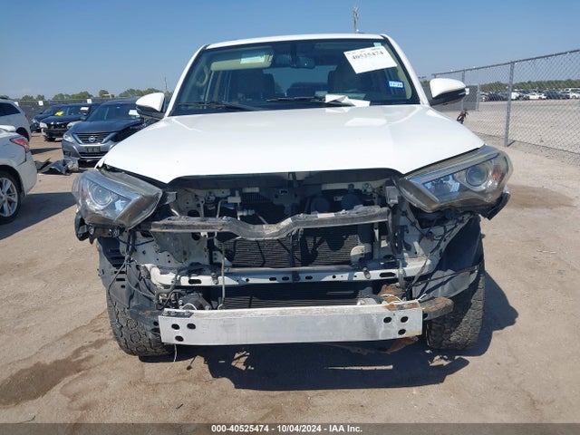 Toyota 4runner Sr5 Premium 2017 JTEZU5JR7H5150929 Image 12