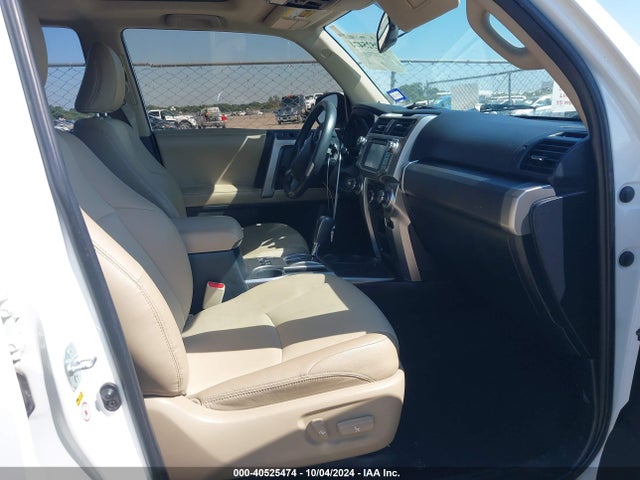 Toyota 4runner Sr5 Premium 2017 JTEZU5JR7H5150929 Image 5
