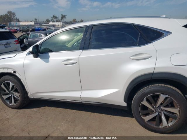 JTJGARBZ7L2158272 Lexus NX 300
