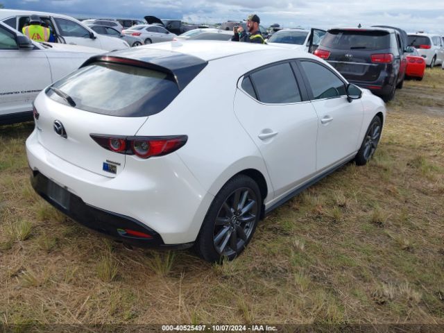 JM1BPAMM4K1130786 Mazda Mazda3 Preferred Package