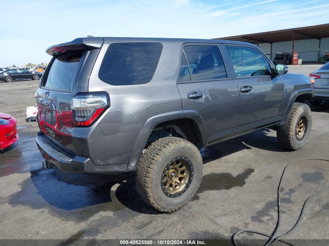 Toyota 4runner Sr5 Premium 2016 JTEBU5JR4G5376815 Image 4