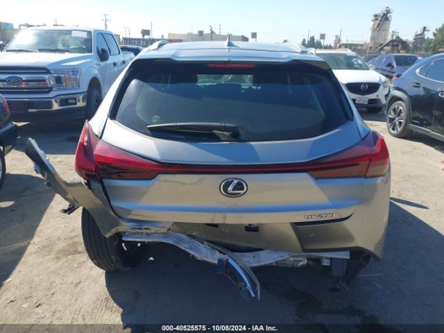 JTHX3JBH7M2042463 Lexus UX 200