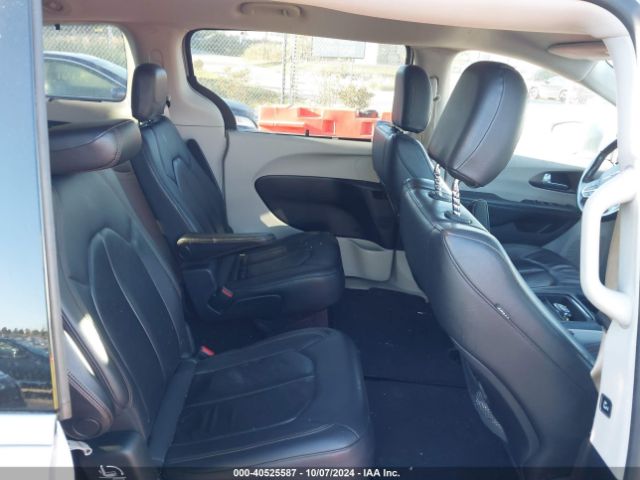 2C4RC1BG8HR540261 Chrysler Pacifica Touring-l