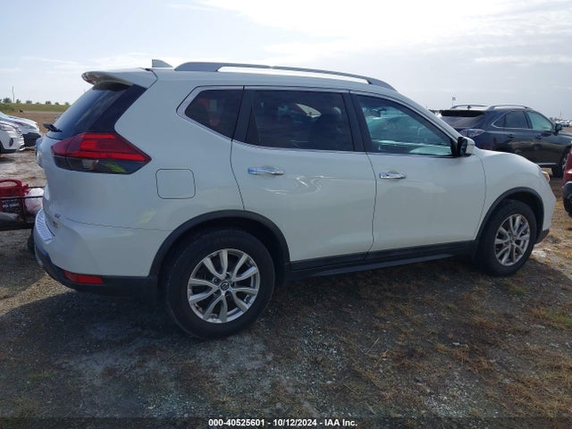 Nissan ROGUE SV 2017 5N1AT2MT1HC885987 Image 13