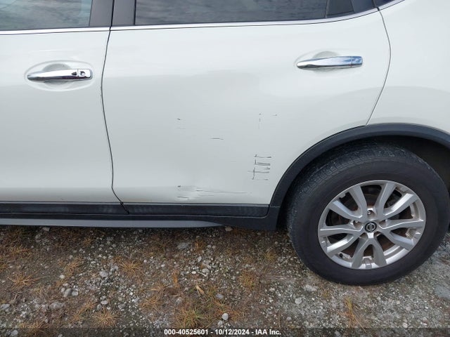 Nissan ROGUE SV 2017 5N1AT2MT1HC885987 Image 6