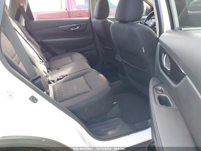 Nissan ROGUE SV 2017 5N1AT2MT1HC885987 Image 8