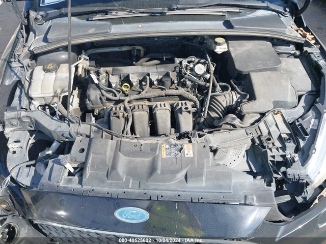Ford FOCUS SE 2017 1FADP3F25HL322172 Image 10
