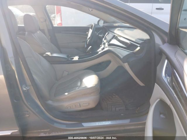 1G4ZR5SS9HU175243 Buick Lacrosse Premium