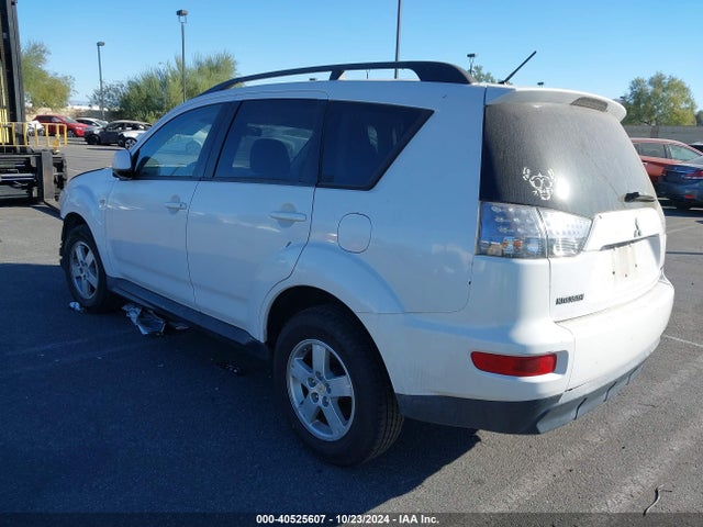 2010 MITSUBISHI OUTLANDER JA4AS2AW5AZ002170 Photo 2