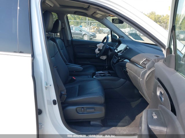 Honda Pilot Awd Touring 7 Passenger 2022 5FNYF6H66NB017066 Image 5