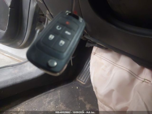 2G1105SA3J9168755 Chevrolet IMPALA 1LT