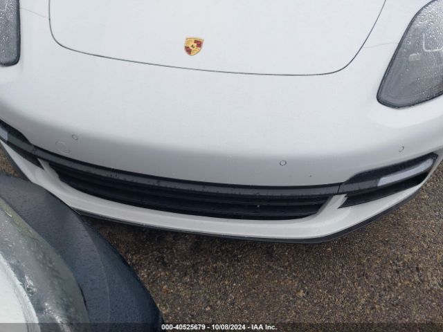 WP0AB2A75JL136372 Porsche Panamera 4s