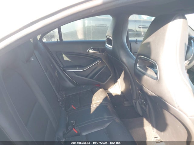 WDDSJ4GB0EN108445 Mercedes-Benz CLA 250 4MATIC