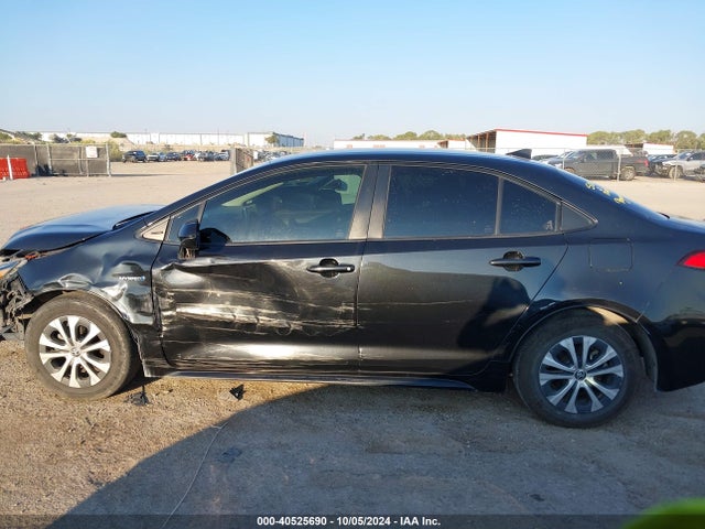 Toyota Corolla Hybrid Le 2021 JTDEAMDE2MJ005541 Image 15