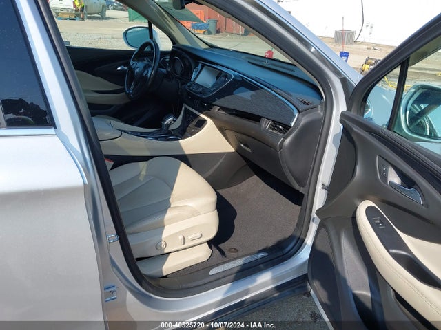 Buick Envision Essence 2017 LRBFXBSA4HD073074 Image 5