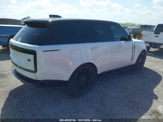 SALKP9E73PA024711 Land Rover Range Rover P530 Se