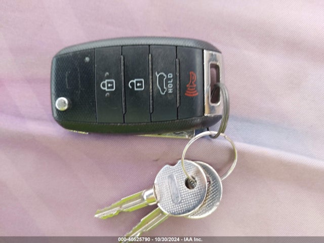 KIA SOUL + 2016 KNDJP3A55G7356246 Image 11