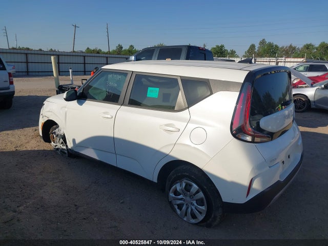 KIA SOUL LX 2024 KNDJ23AU0R7228778 Image 3