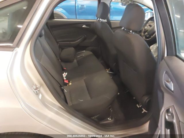 1FADP3F23FL307764 Ford FOCUS SE