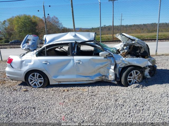 3VW2K7AJ1FM243175 Volkswagen Jetta 2.0l S