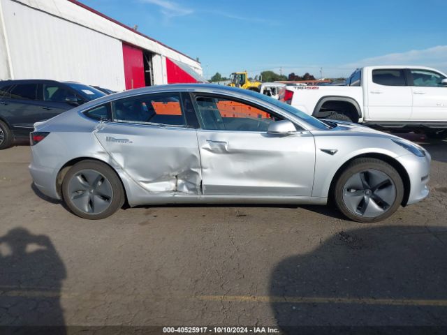 5YJ3E1EA0JF014313 Tesla Model 3 Long Range/mid Range