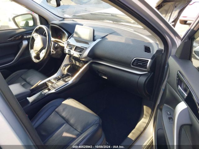JA4AT5AA5JZ041957 Mitsubishi Eclipse Cross Sel