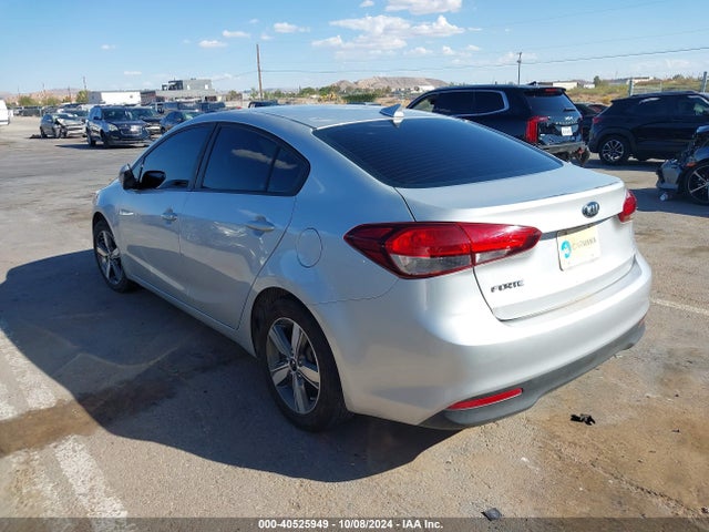 KIA FORTE LX 2018 3KPFL4A79JE175523 Image 14