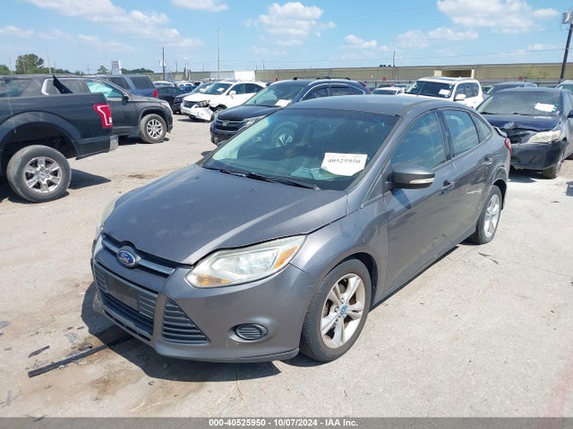 Ford FOCUS SE 2014 1FADP3F29EL138333 Image 2