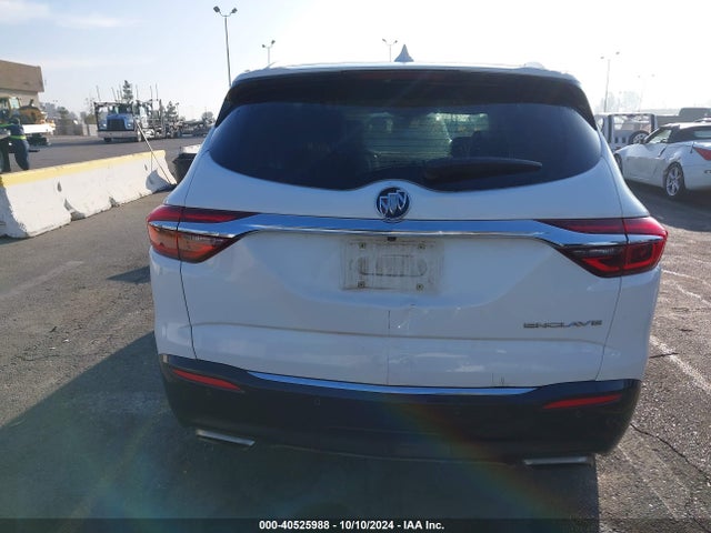 5GAERBKW1KJ181620 Buick Enclave Fwd Essence
