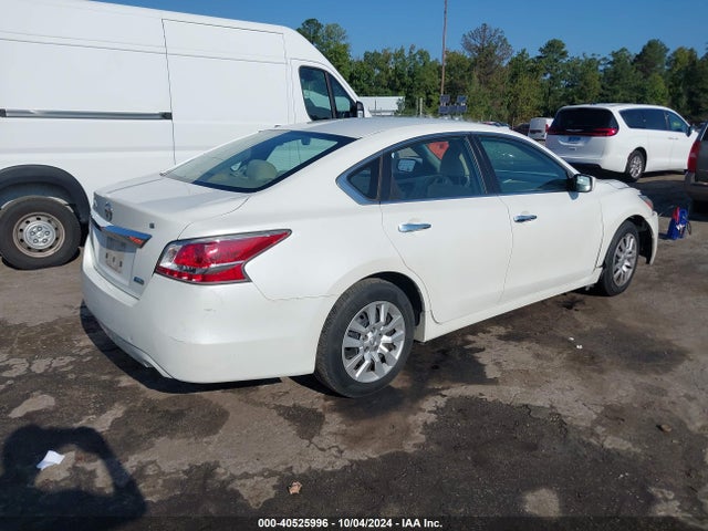 Nissan Altima 2.5 S 2014 1N4AL3AP1EN219638 Image 4